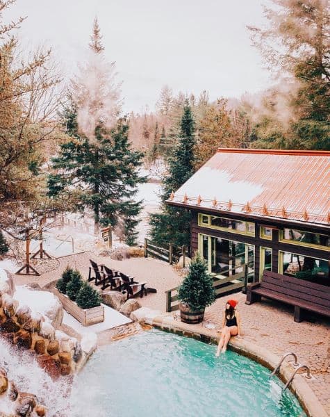 Outdoor thermal pools at Scandinave Mont Tremblant