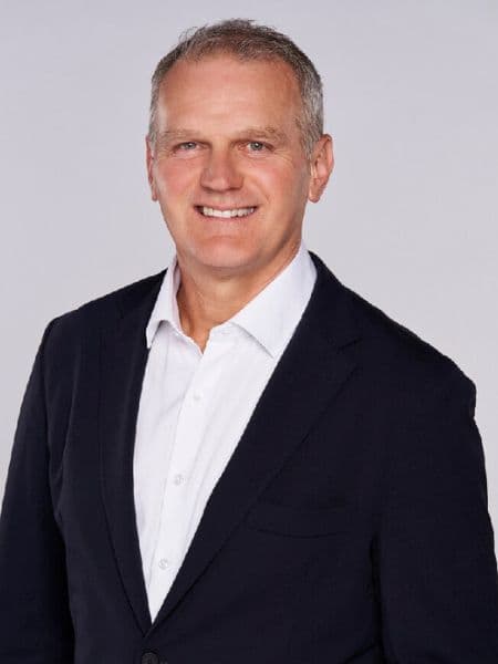 Vincent Damphousse headshot
