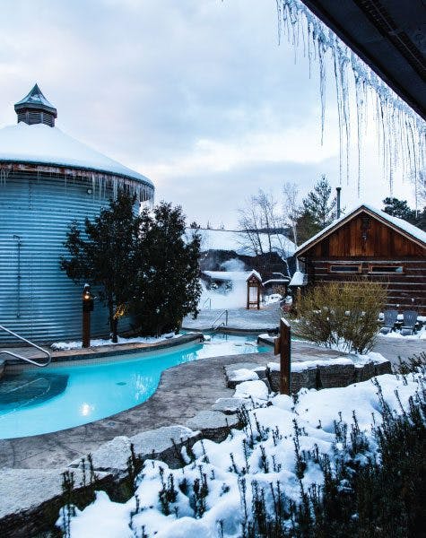outdoor cold plunge pool in winter at Scandinave Spa Blue Mountain.