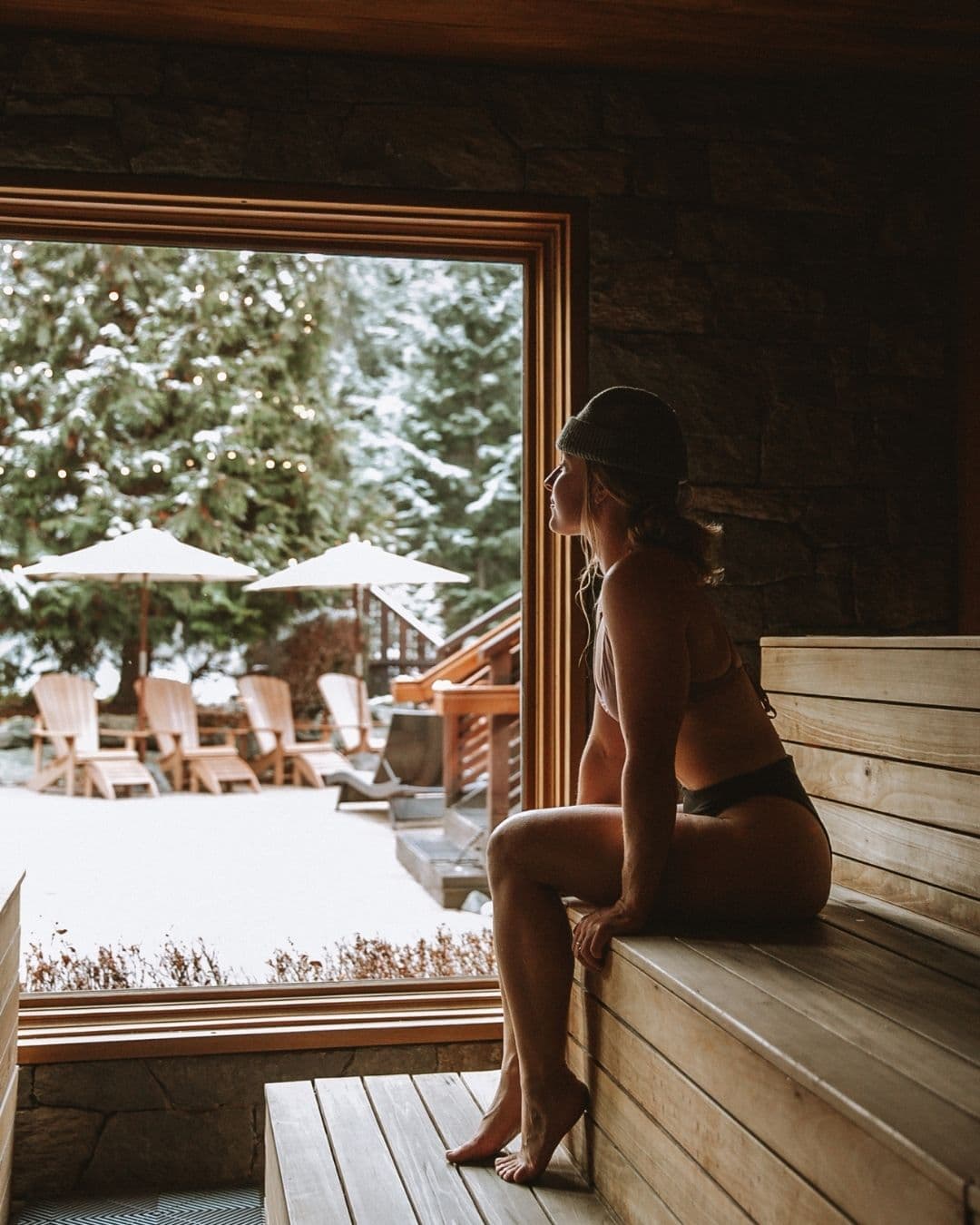 A women wearing a toque in the sauna
